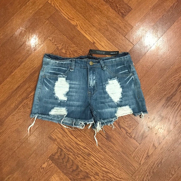 Boyfriend Shorts Forever 21 2025
